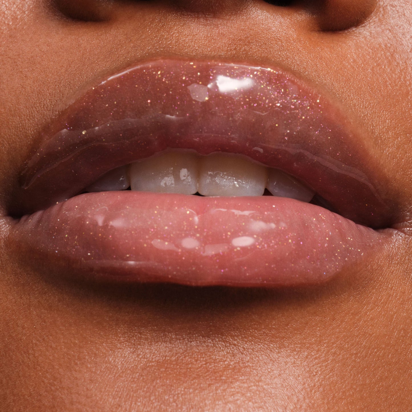 phyto-glow-lip-balm-shimmer-stardust-a1 NATR-10131-Phyto-Glow-Lip-Hover-Stardust.jpg