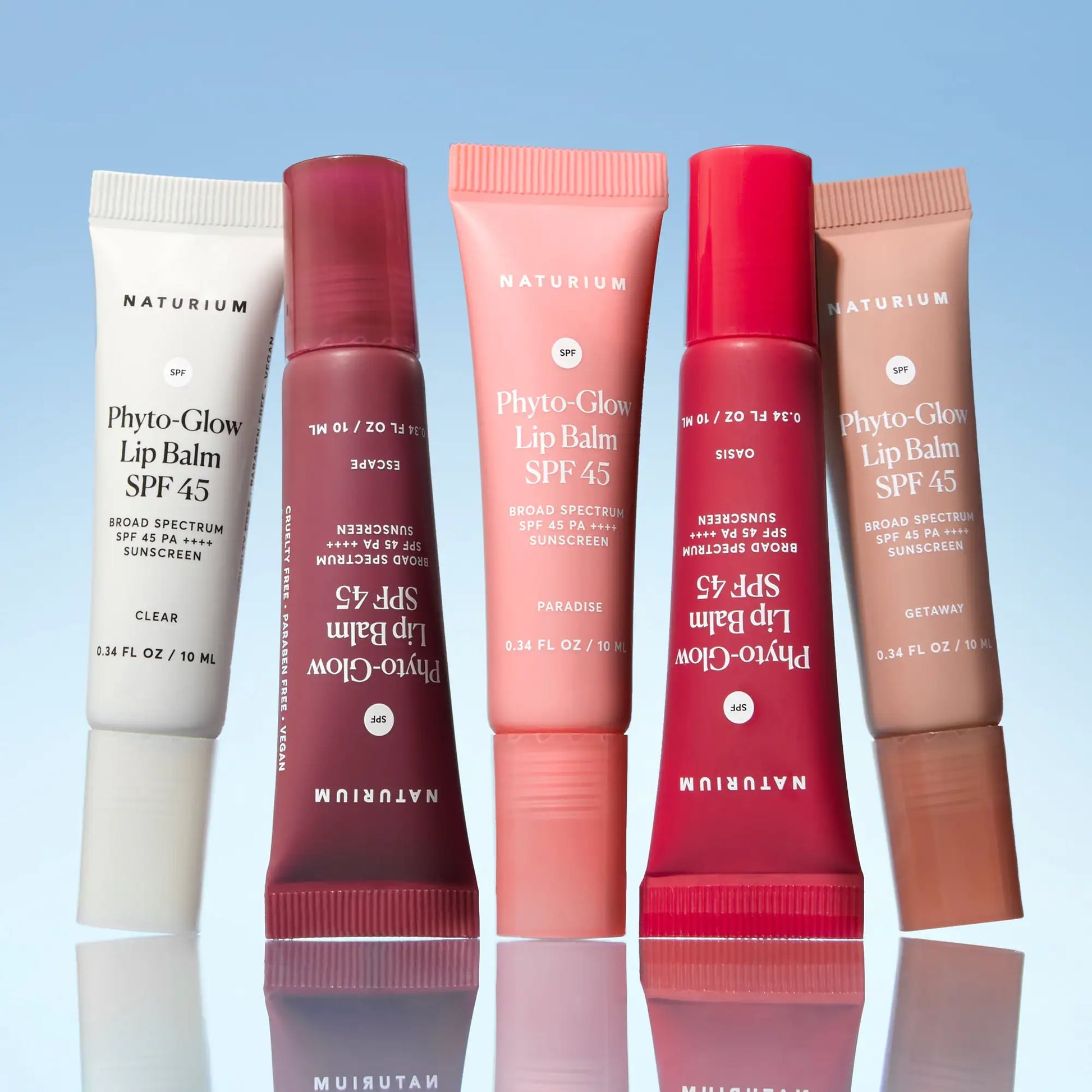 phyto-glow-lip-balm-spf-45-getaway-g0 phytoglowSPF_6428-crop_cde1553e-6f3e-4726-9686-a6dd715ed7c9.webp